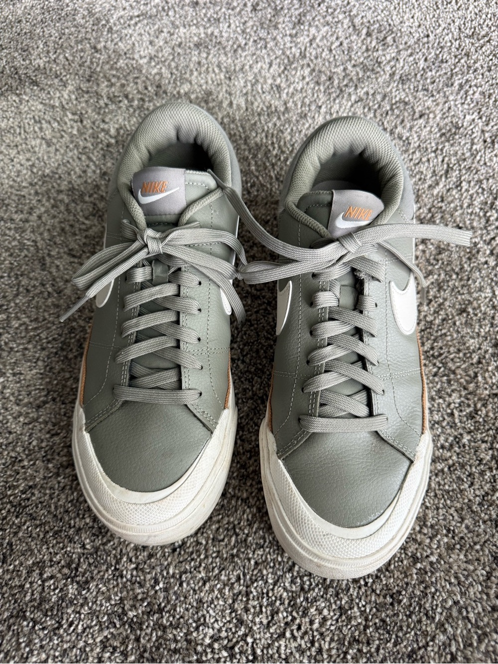 Nike Gray and White Low-Top Sneakers with Tan Accent - Picture 3 of 4